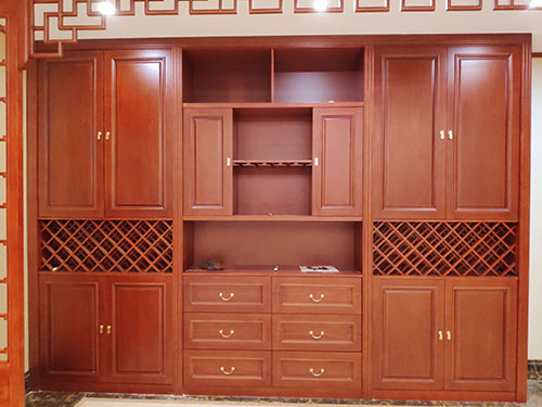 鄂城中式家居装修之中式酒柜装修效果图